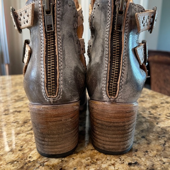 Freebird by Stephen booties saphire size 9 - Picture 3 of 10